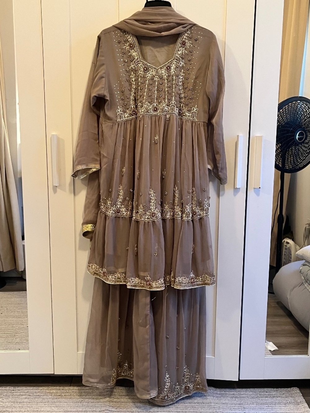 gray 3-piece desi dress, pakistani indian gharara dress